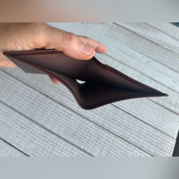 SOLD-Vintage Coach Slimfold Identification Wallet #4691 - Picture 6 of 10